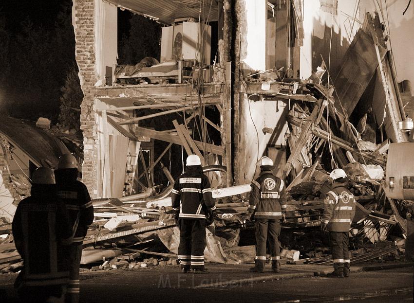 Hausexplosion Bruehl bei Koeln Pingsdorferstr P249.JPG